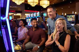 jf35 Live Casino